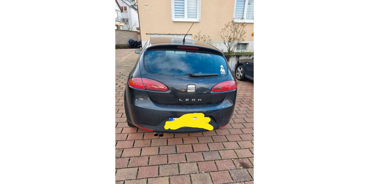 Seat Leon 338.000 km 2.400 € Nussloch 69226