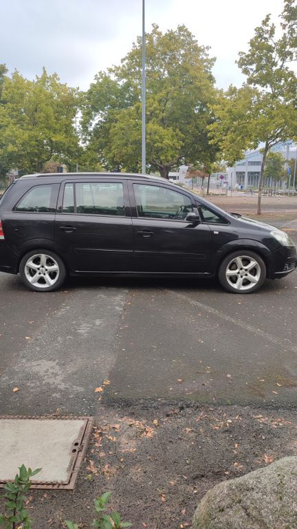 Opel Zafira 275.000 km 1.750 € MANNHEİM 68305