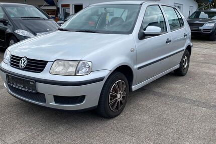 VW Polo 159.000 km 899 € Reilingen 68799