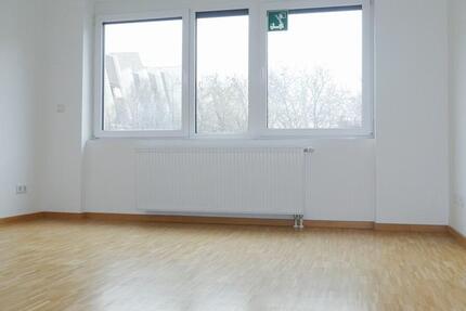 Wohnung Ludwigshafen am Rhein Ludwigshafen-Hemshof - 4 Zimmer, 95 m&sup2;, 1.577&euro; | Angebot:25445004