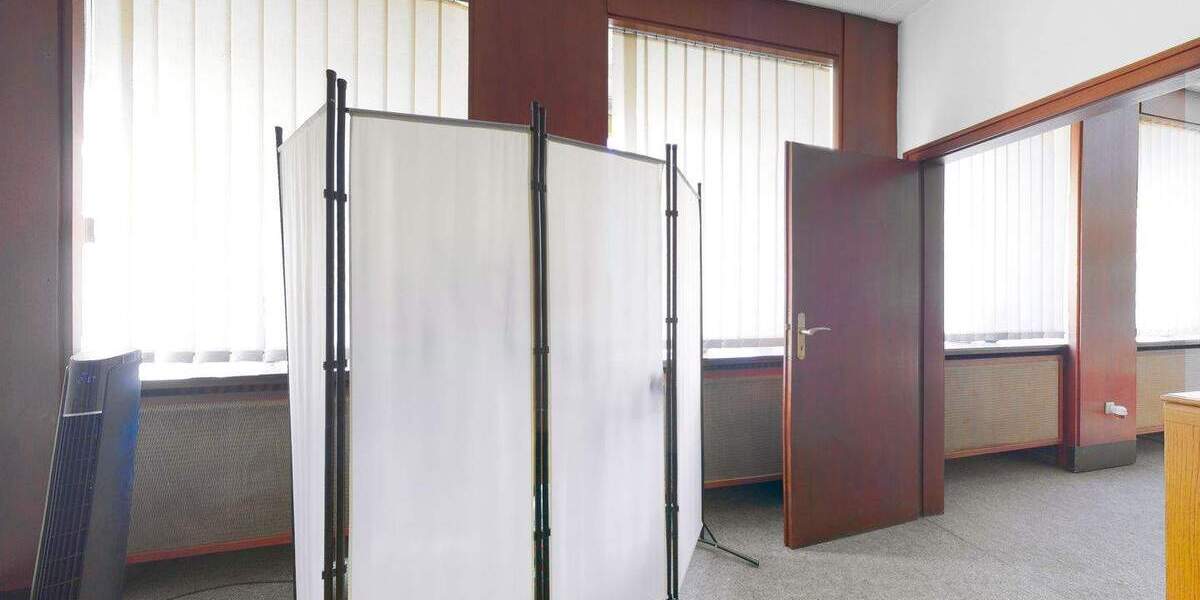 Etagenwohnung Mannheim Neckarau - 5 Zimmer, 177 m&sup2;, 295.000&euro; | Angebot:25525206