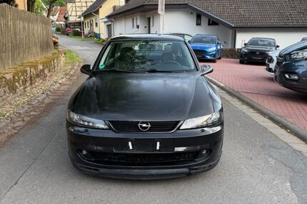 Opel Vectra 173.000 km 2.500 &euro; Fürth 64658