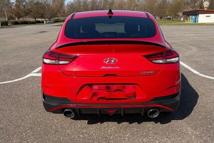 Hyundai i30 33.500 km 32.500 &euro; Hockenheim 68766