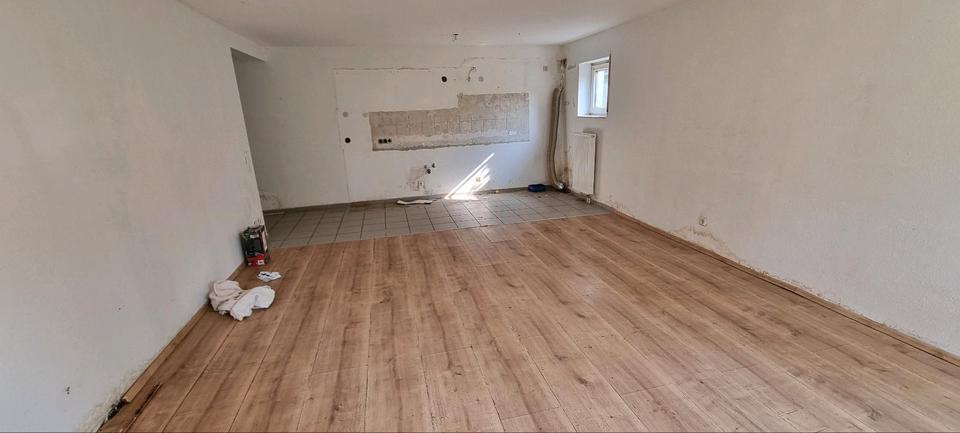 Sanierungsbedürftig Souterrain Wohnung in Mutterstadt 3 zimmer