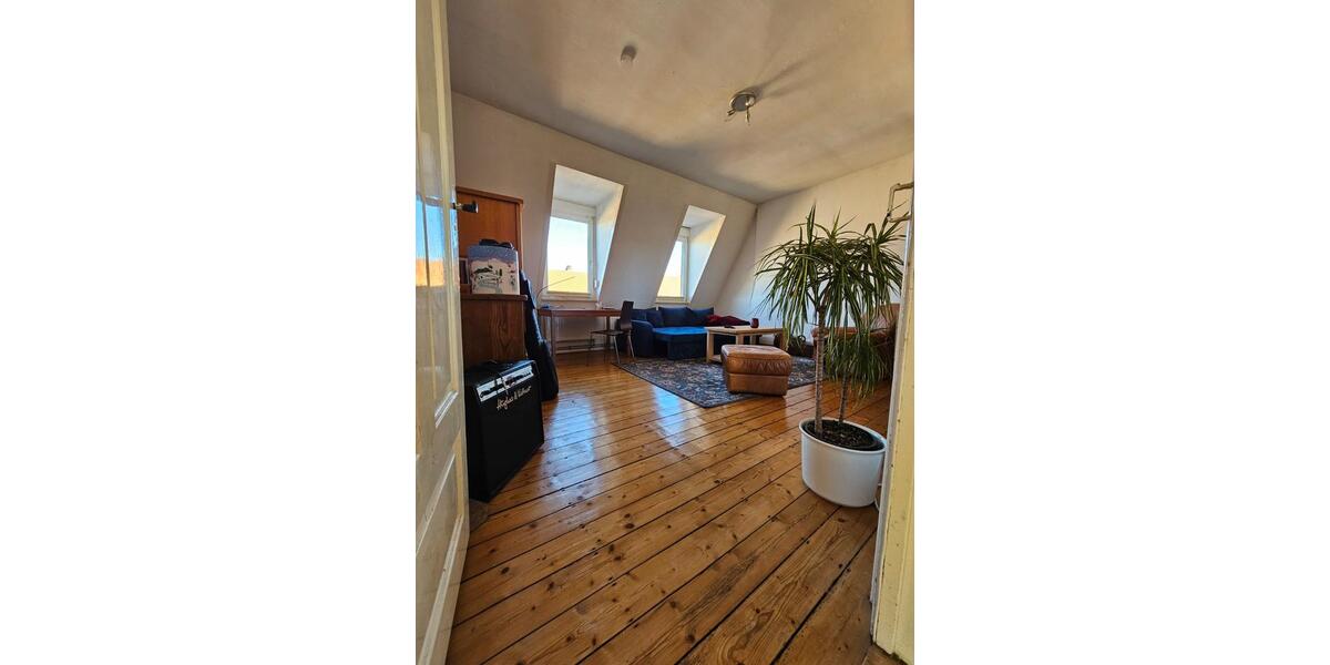 Dachgeschoßwohnung Mannheim Neckarstadt-Ost - 3 Zimmer, 74 m&sup2;, 975&euro; | Angebot:25052574