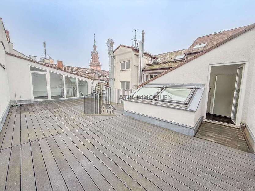 Wohnung zum Mieten in Mannheim 2.500 € 217 m²