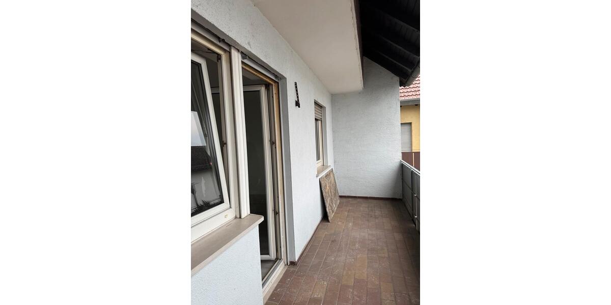 Etagenwohnung Brühl - 2 Zimmer, 70 m&sup2;, 800&euro; | Angebot:24778549