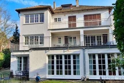 Haus zum Kaufen in Mannheim 1.400.000 € 318 m² 9 zimmer