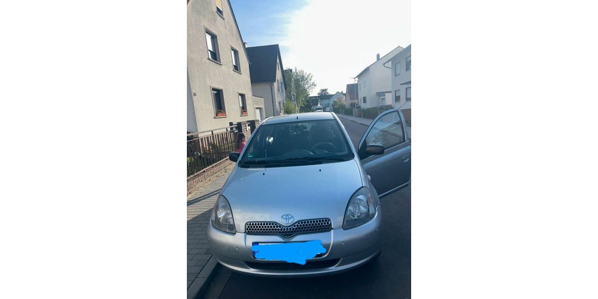 Toyota Yaris 195.500 km 2.700 &euro; Viernheim 68519