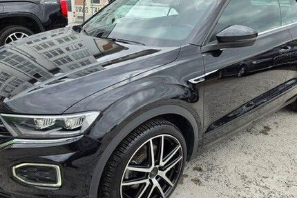 VW T-Roc 67.000 km 23.190 &euro; Mannheim 68159