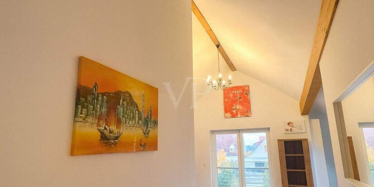 Freistehendes Mehrparteienhaus mit großem Garten und Raum für Generationen zimmer