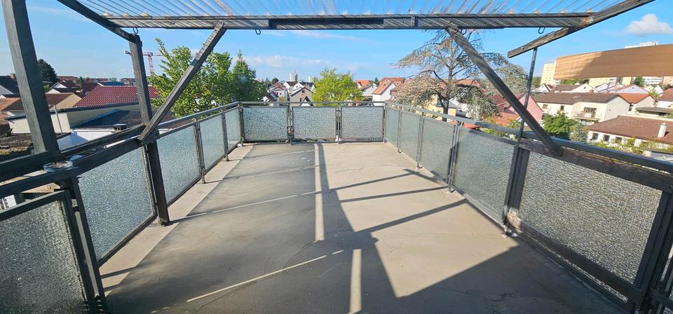 Dachgeschoßwohnung Lampertheim - 2 Zimmer, 55 m&sup2;, 675&euro; | Angebot:26238000
