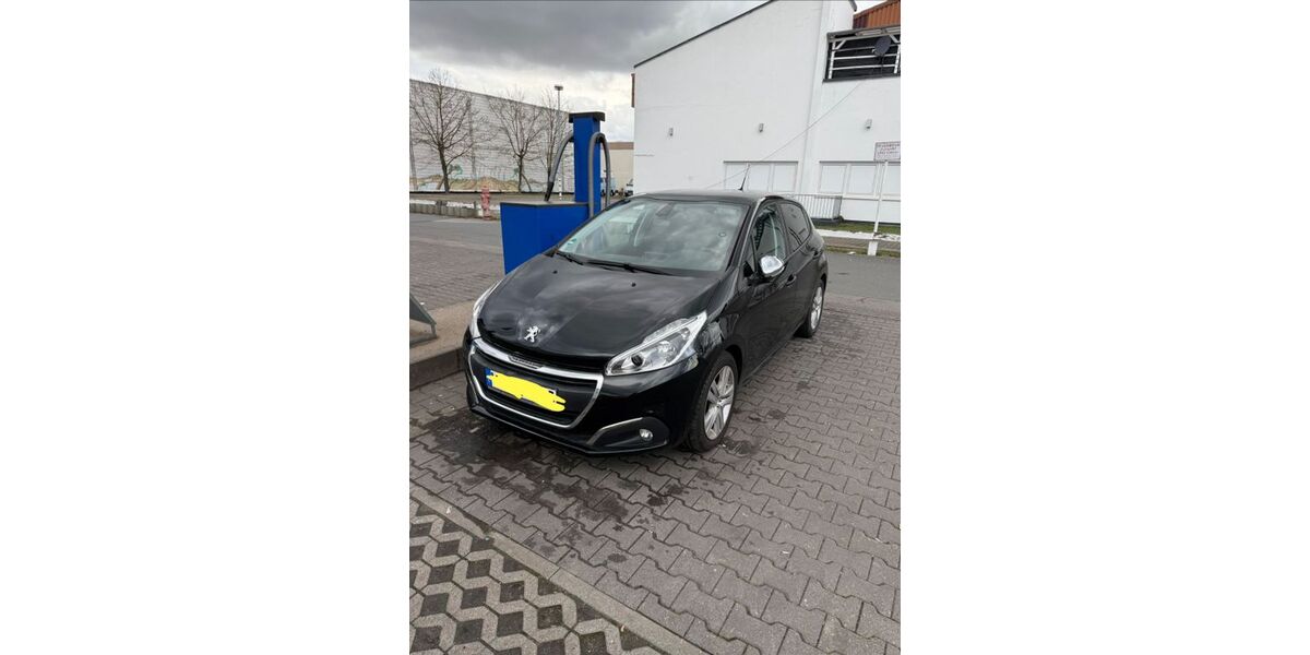 Peugeot 208 39.590 km 10.700 &euro; Lampertheim 68623