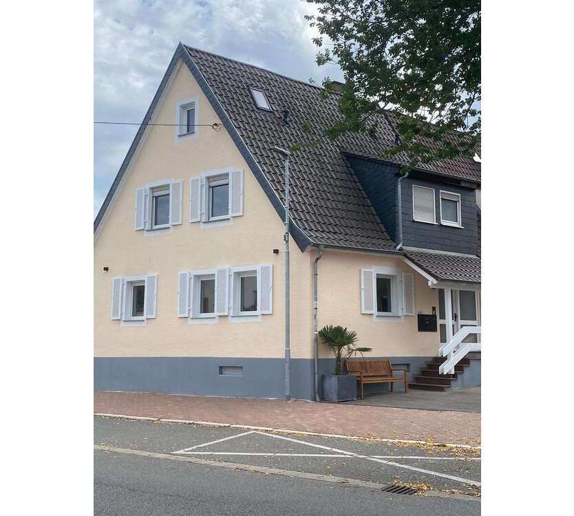 Haus zum Kaufen in Edingen-Neckarhausen 415.000 € 129 m²
