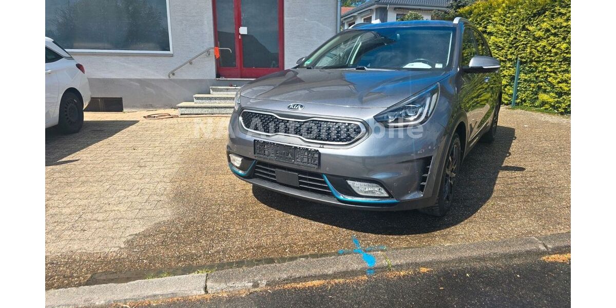 Kia Niro 160.000 km 12.000 &euro; Wald-Michelbach 69483
