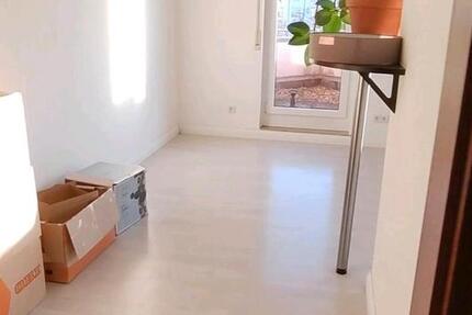 1,5 Zimmer Wohnung mit Balkon und traumhafter Aussicht ab 15.1. 1 zimmer