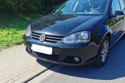 VW Golf 194.000 km 3.500 &euro; Plankstadt 68723