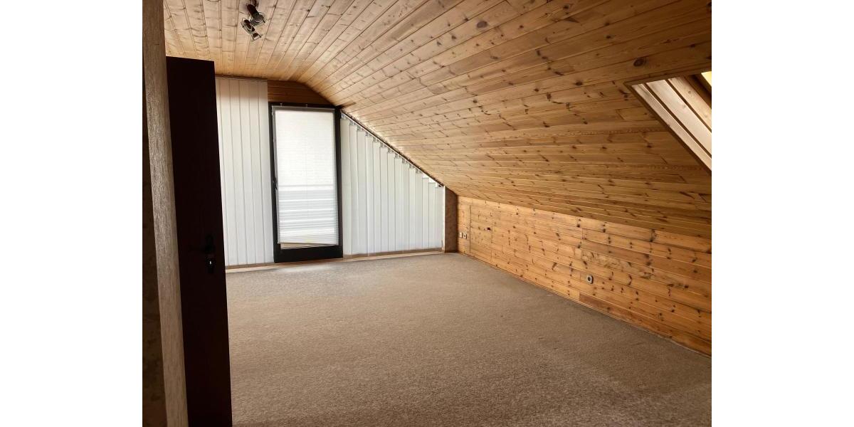 ObjNr:19739 - Schöne, toll geschnittene Doppelhaushälfte mit Terrasse und Garten in ruhiger Lage von Schifferstadt - Doppelhaushälfte Schifferstadt | Angebot:22364338