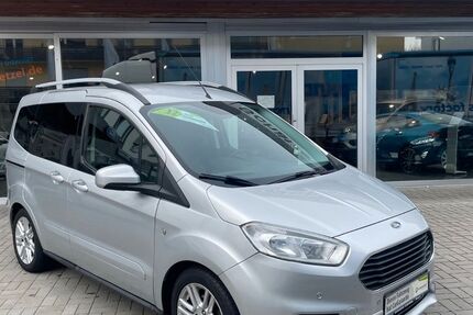 Ford Tourneo Courier 47.874 km 13.900 &euro; Speyer 67346