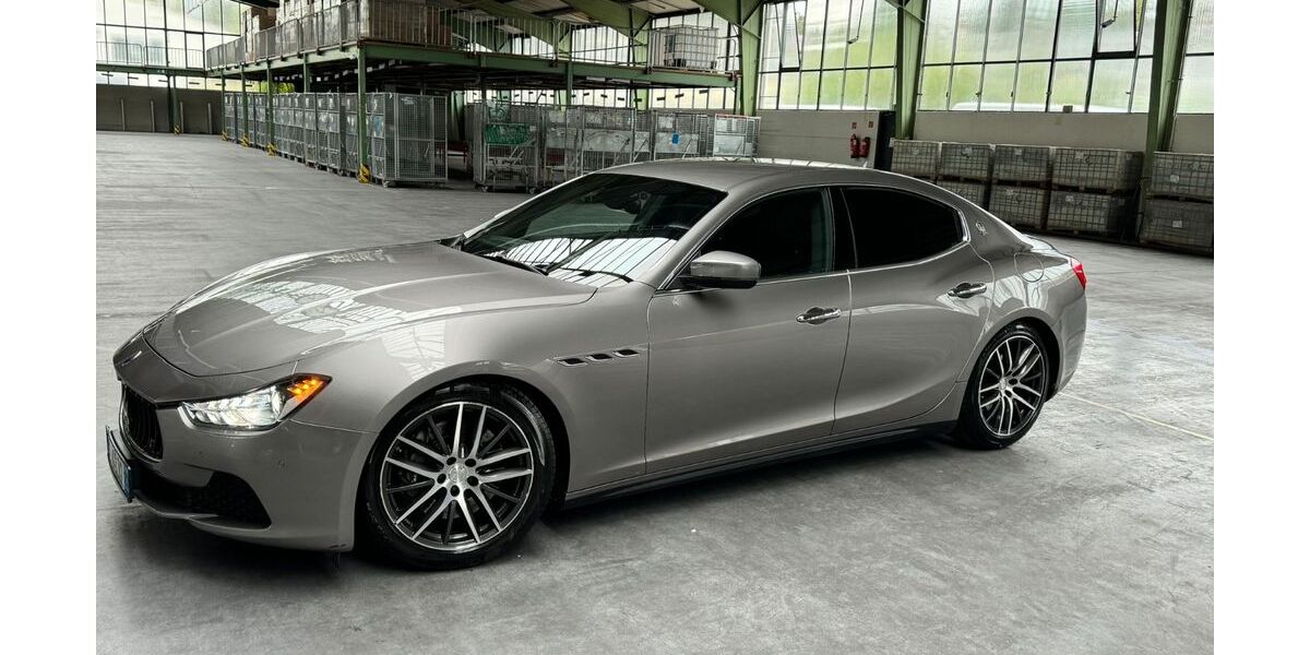 Maserati Ghibli 55.000 km 23.100 &euro; Leimen 69181