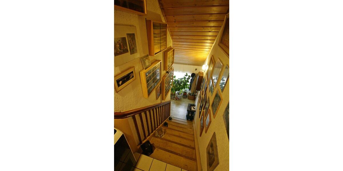 Dachgeschoßwohnung Ludwigshafen am Rhein Parkinsel - 4 Zimmer, 100 m&sup2;, 330.000&euro; | Angebot:26706806