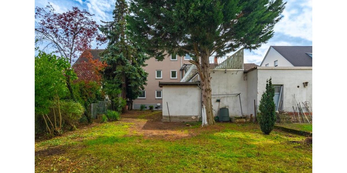 Dachgeschoßwohnung Brühl - 4 Zimmer, 87 m&sup2;, 379.000&euro; | Angebot:25399748