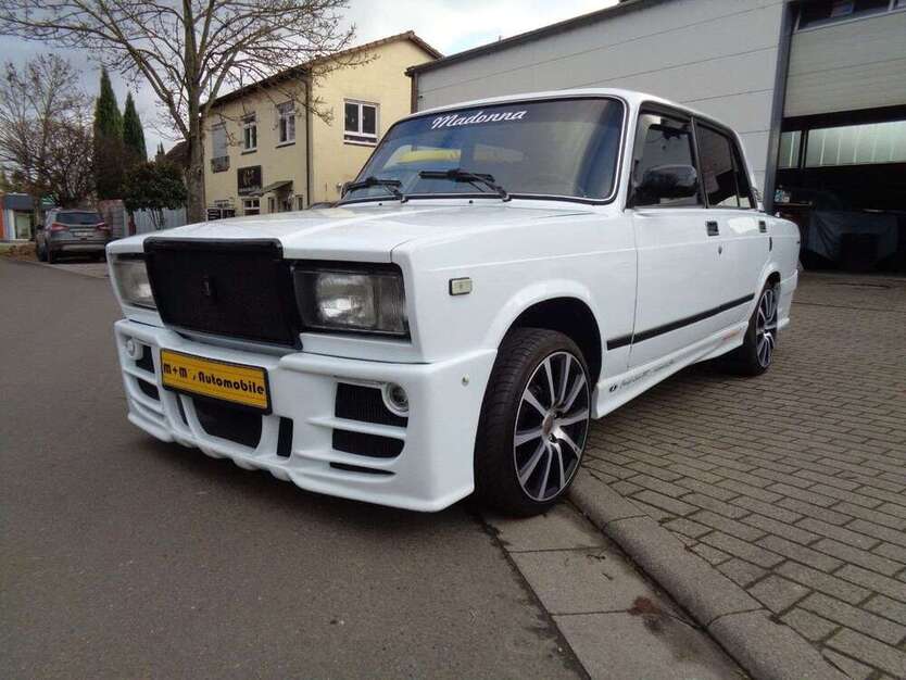 Lada 2106 1.900 km 7.900 € Neuhofen 67141