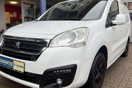 Peugeot Partner 144.628 km 8.900 € Ketsch 68775
