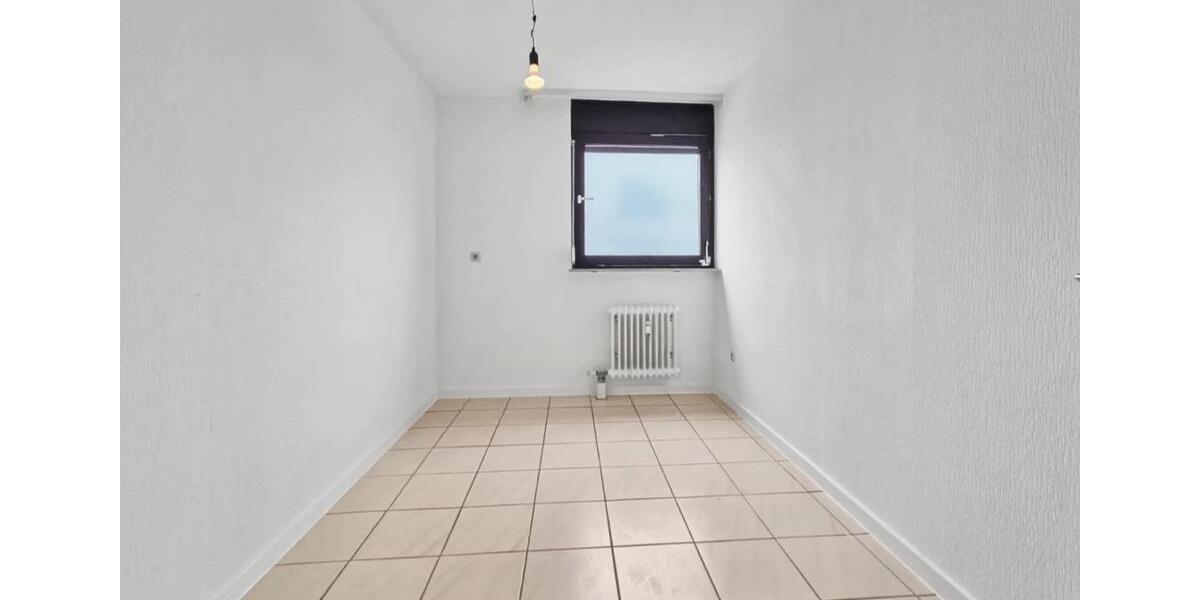 Etagenwohnung Ludwigshafen am Rhein - 4 Zimmer, 91 m&sup2;, 219.900&euro; | Angebot:25457070