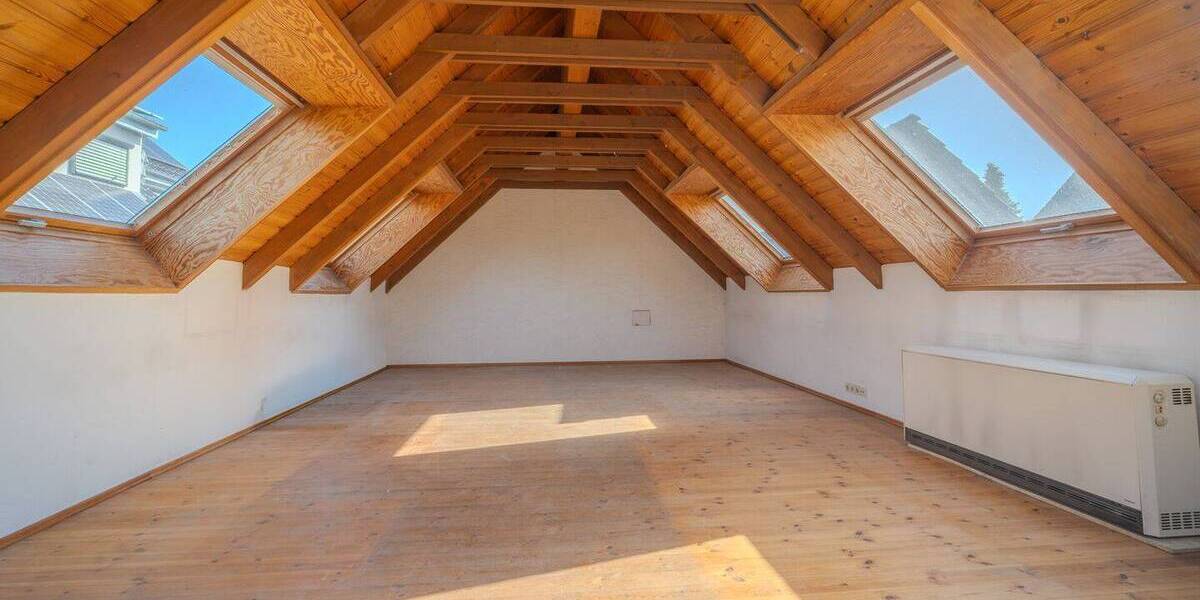 Einfamilienhaus Mannheim / Neuostheim/Neuhermsheim Neuhermsheim - 7 Zimmer, 264 m&sup2;, 1.090.000&euro; | Angebot:26891675