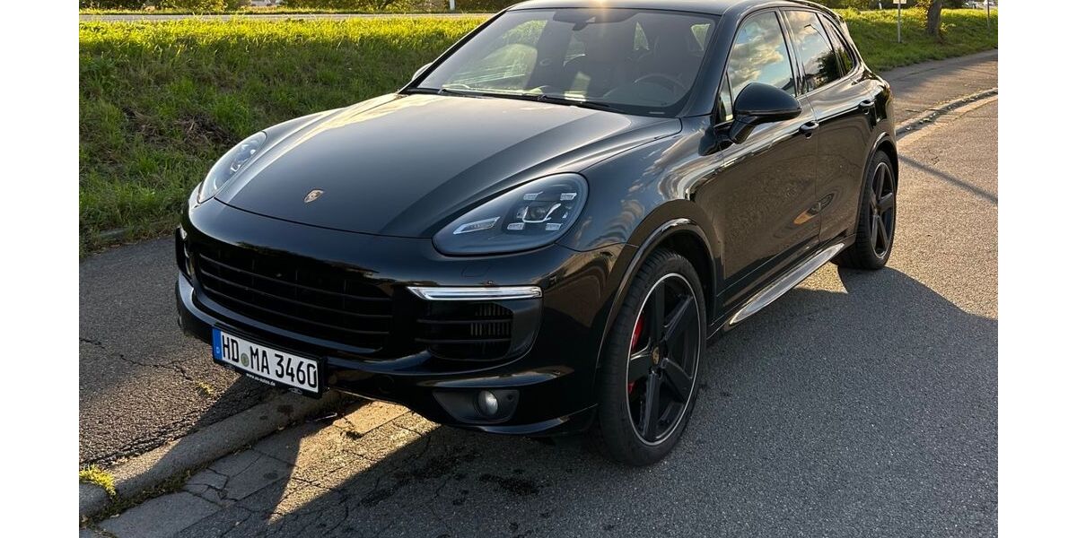 Porsche Cayenne 189.000 km 31.900 € Edingen-Neckarhausen 68535