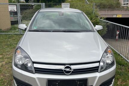 Opel Astra 27.317 km 5.550 € Mannheim 68239
