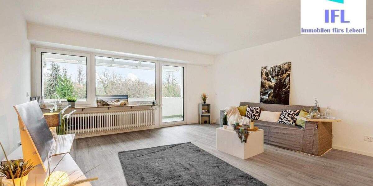 Erstbezug! Frisch sanierte 3- ZKB- Wohnung mit großer Loggia und Einzelgarage 3 zimmer