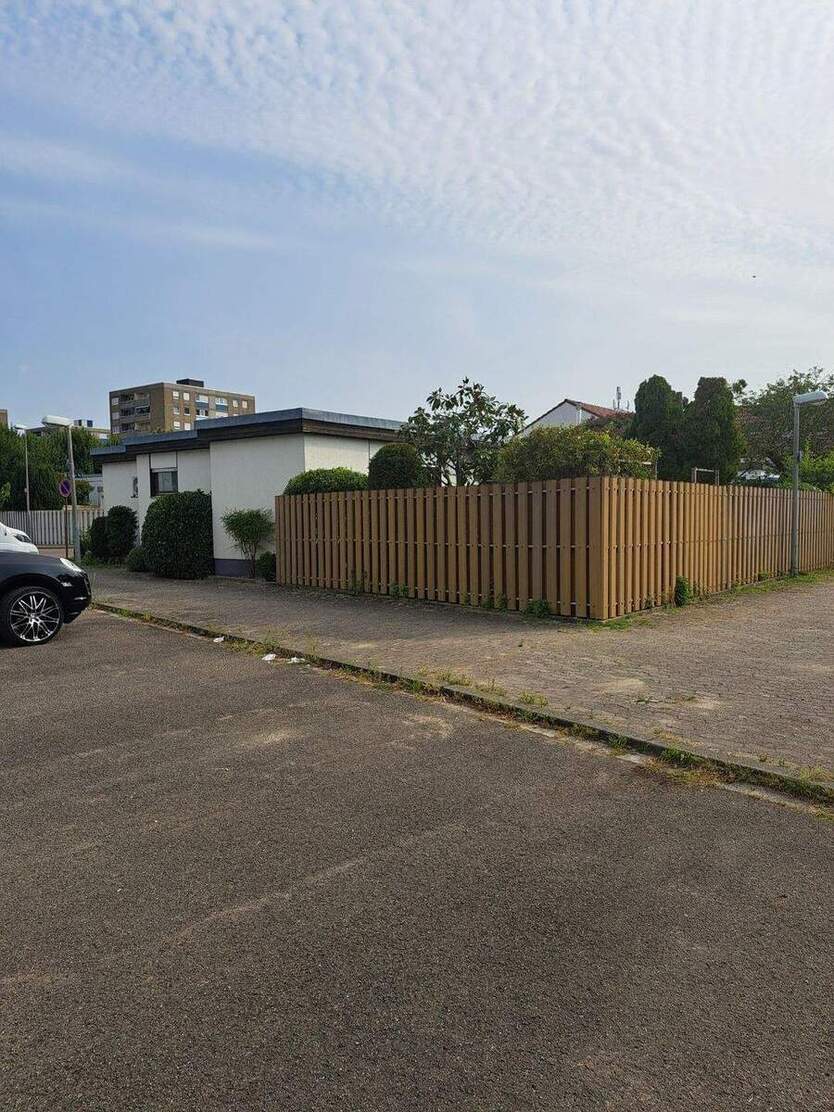 ***Eckgrundstück!, geräumiges Haus in begehrter Wohnlage sucht neuen Eigentümer, KAUFEN statt mieten*** 5 zimmer