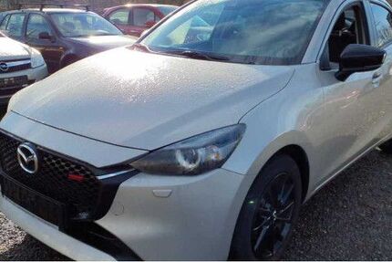 Mazda 2 9.900 km 18.960 &euro; Mannheim 68167