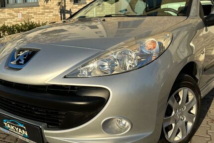 Peugeot 206 153.000 km 2.990 &euro; Mannheim 68309