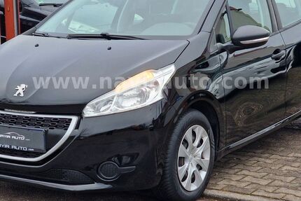 Peugeot 208 138.167 km 3.699 &euro; Viernheim (bei MANNHEIM) 68519