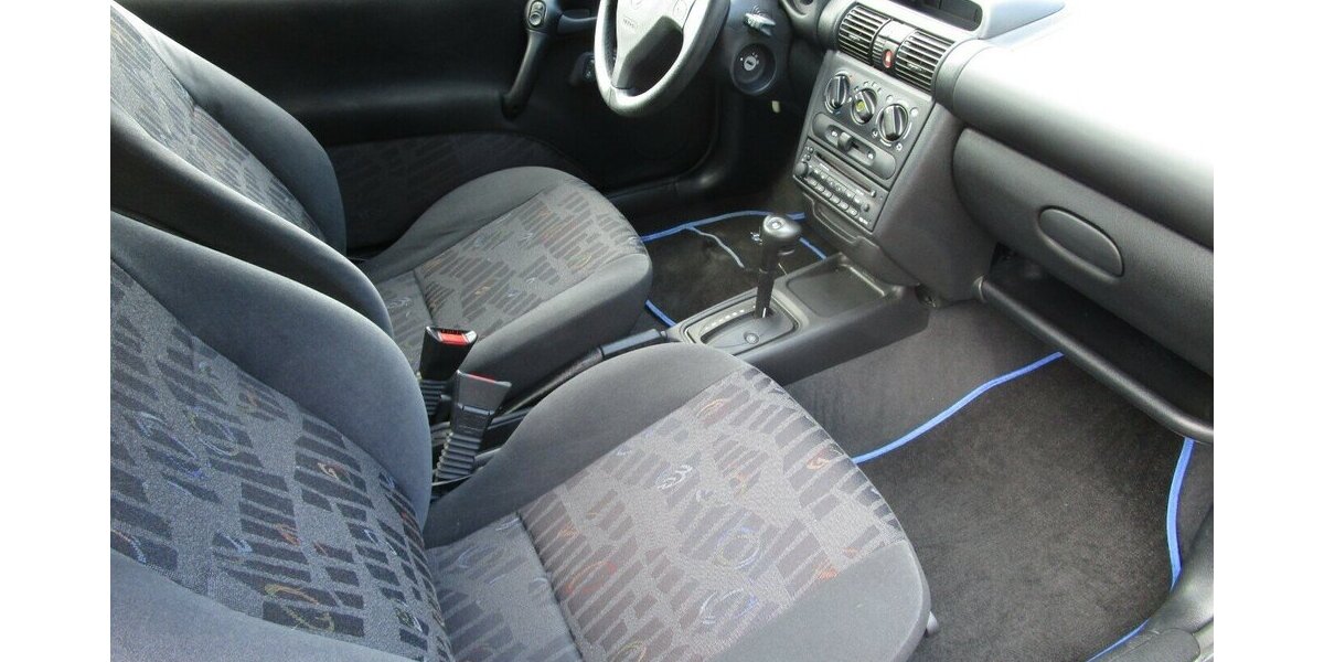 Opel Tigra 1.4 16V Automatik mit nur 41.900 Kilometer 41.900 km 8.985 € Hirschberg 69493