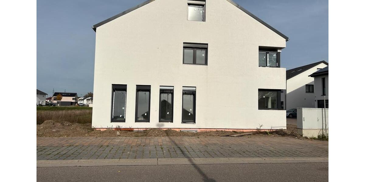 Doppelhaushälfte Philippsburg - 5 Zimmer, 230 m&sup2;, 499.000&euro; | Angebot:25055346