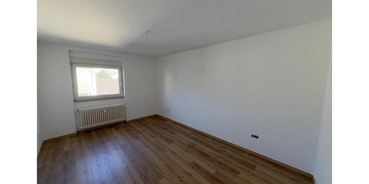 Etagenwohnung Ludwigshafen am Rhein Ludwigshafen-Hemshof - 3 Zimmer, 68 m&sup2;, 550&euro; | Angebot:26407583
