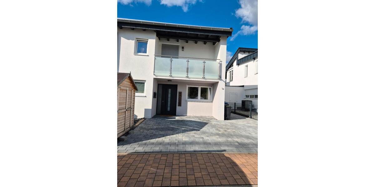 Doppelhaushälfte Waldbrunn - 5 Zimmer, 160 m&sup2;, 598.000&euro; | Angebot:25925735
