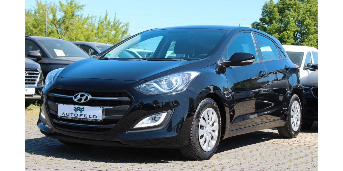 Hyundai i30 69.990 km 10.950 &euro; Ladenburg 68526