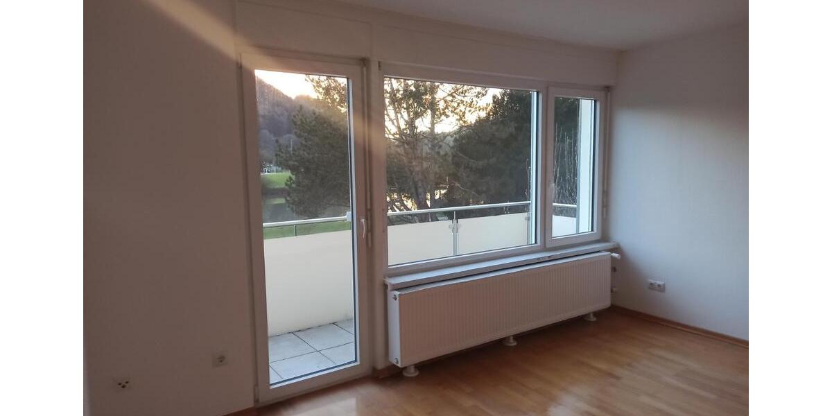 Etagenwohnung Eberbach - 3 Zimmer, 90 m&sup2;, 850&euro; | Angebot:26598327