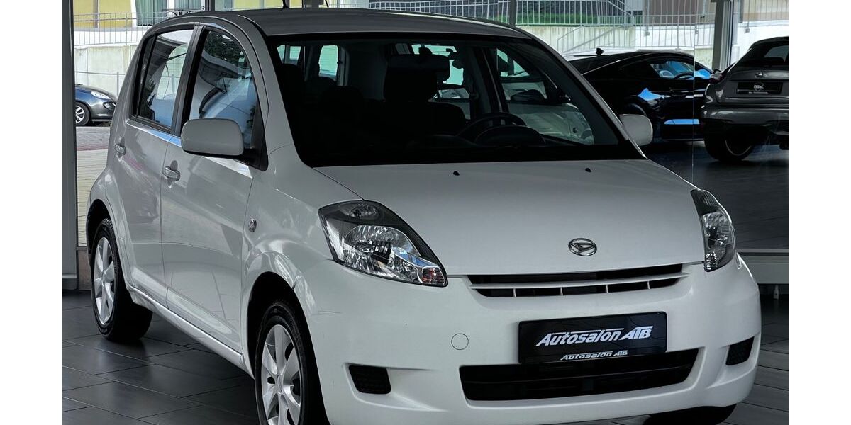 Daihatsu Sirion 102.500 km 2.499 € Wiesloch 69168