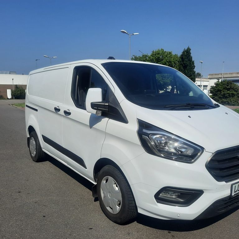 Ford Transit Custom 61.760 km 22.700 € Ludwigshafen 67071