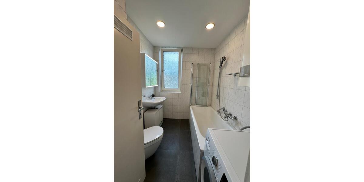 Etagenwohnung Ludwigshafen am Rhein Mundenheim - 2 Zimmer, 54 m&sup2;, 140.000&euro; | Angebot:26868423