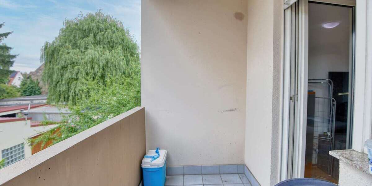 Praktisch geschnittene 2-Zimmer-Wohnung mit Balkon und Stellplatz - Terrassenwohnung Mannheim Käfertal | Angebot:27023847