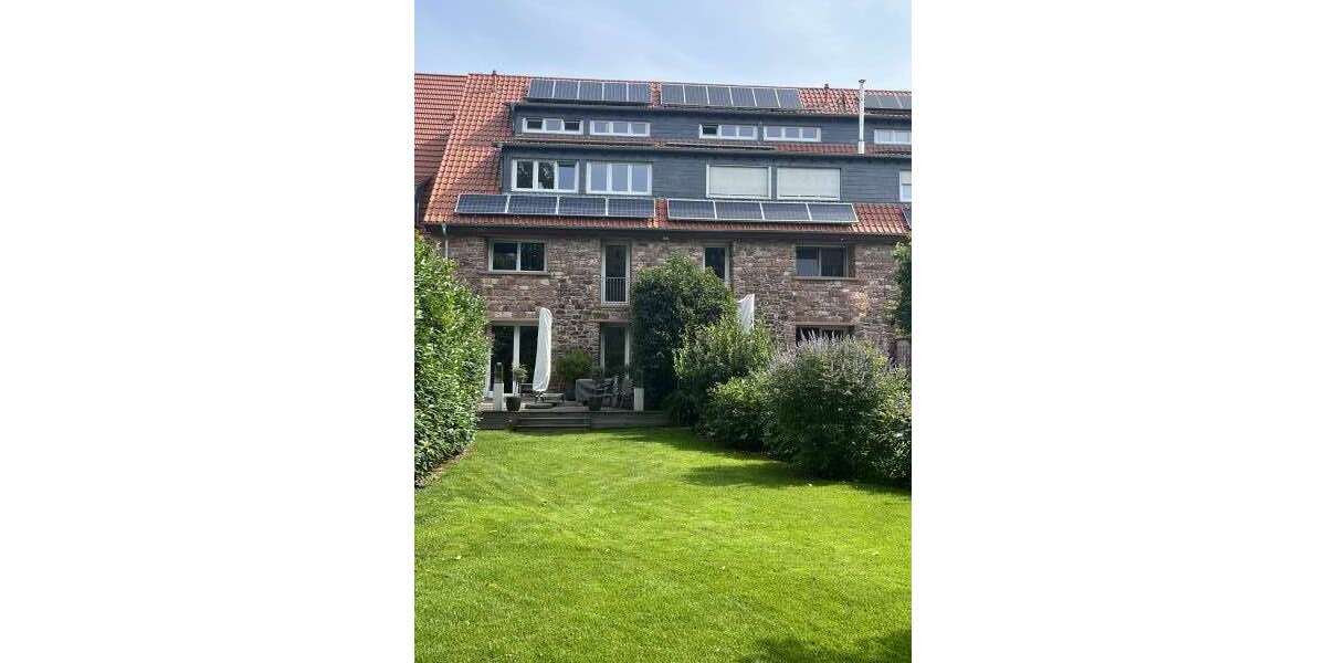Haus zum Mieten in Mannheim 2.400 € 240 m² 4 zimmer