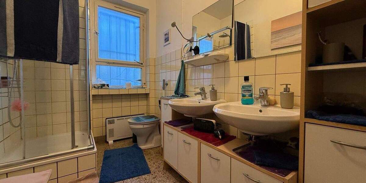 Etagenwohnung Mannheim Neckarau - 5 Zimmer, 177 m&sup2;, 295.000&euro; | Angebot:25525206