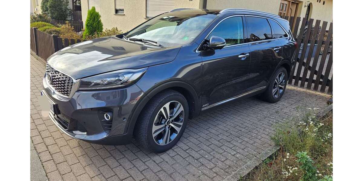 Kia Sorento 62.000 km 28.500 &euro; Oberhausen-Rheinhausen 68794